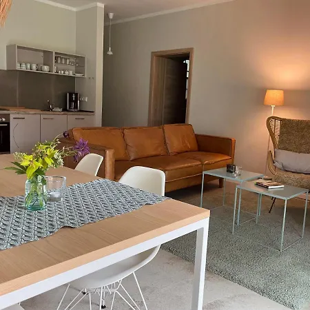 Drei Hof Himmelgruen Appartement Saal