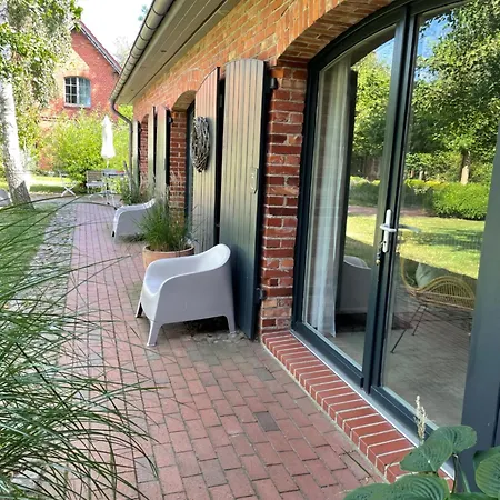 Drei Hof Himmelgruen * Saal