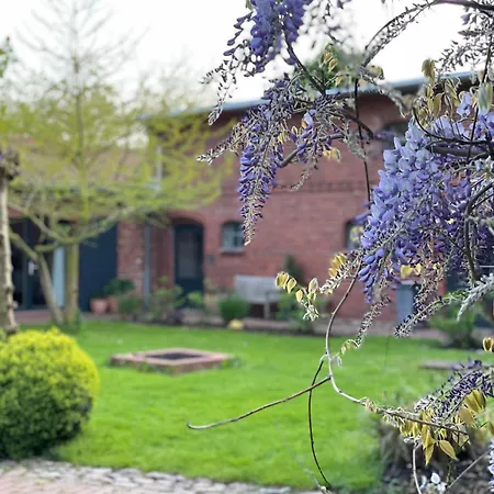 Drei Hof Himmelgruen *