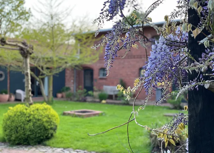 Drei Hof Himmelgruen *